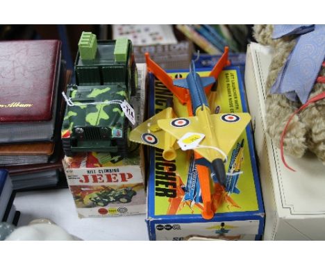 A BOXED MARX PLASTIC BATTERY OPERATED HILL CLIMBING JEEP, No.6131, not tested, some damage to windscreen, box complete but wo