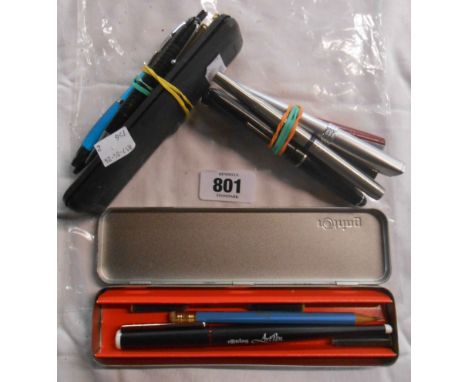 A collection of fountain and roller ball pens including Parker, etc.