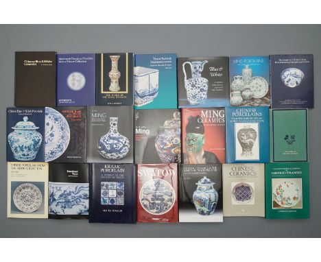 35 books on Chinese Ming Dynasty porcelain, incl. a number of rare works Full list:Ê Kraak Porcelain, M. Rinaldi, BambooChine