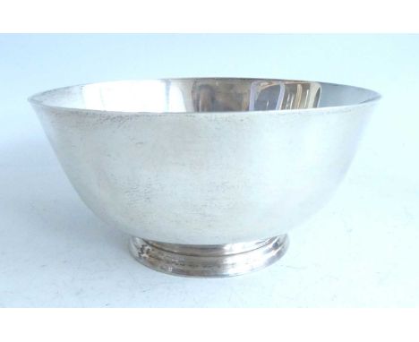 A 1960s American silver 'Sons of Liberty' bowl, an unengraved reproduction of the Paul Revere original commissioned in 1768, 