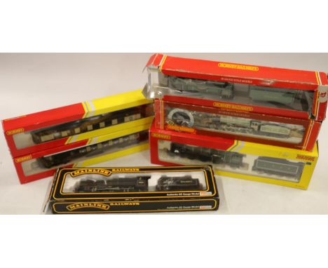 Hornby OO gauge model railways to include R2675 4-6-2 Flying Scotman tender locomotive 4472 LNER green, boxed, R583 4-4-0 Shr