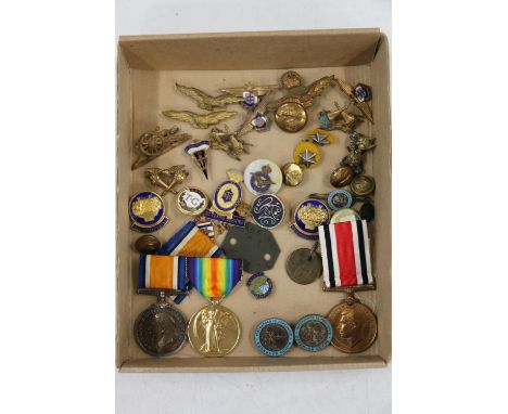 Medals of 149198 Sapper B S Jones of the Royal Engineers comprising WWI war medal and victory medal [149198 SPR B S JONES RE]