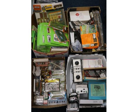 OO gauge model railways layout diorama accessories including seventeen folders of Metcalfe card modelling kits (some N gauge)
