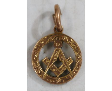 9ct gold Masonic pendant or fob modelled as a compass in a circle, fully hallmarked, 2.3g gross. 