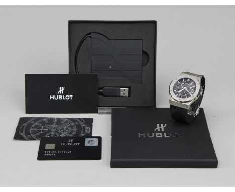 HAU "Hublot Classic Fusion Ultra Thin - Black Skeleton" Gehäuse Titan poliert und gebürstet, gerundetetes Gehäuse mit verschr