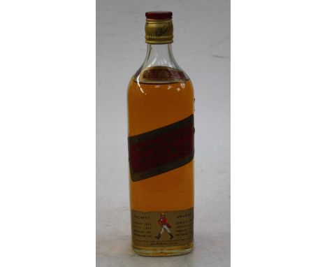 Johnnie Walker Red Label Old Scotch whisky, bottle 1970s, 26 &amp; 2/3 fl.ozs, 70º proof, one bottle 
