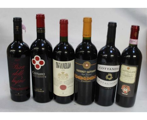 A selection of Italian vintage red wines, to include one bottle each of Castellani 2007 Chianti, Cottanera Fatagione 1999, Fi