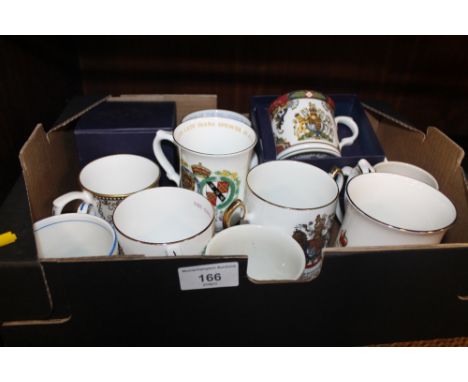 A QUANTITY OF COMMEMORATIVE MUGS TO INCLUDE ROYAL WORCESTER EXAMPLES, TOGETHER WITH A BRASS JAM PAN, WARMING PAN AND A MINERS