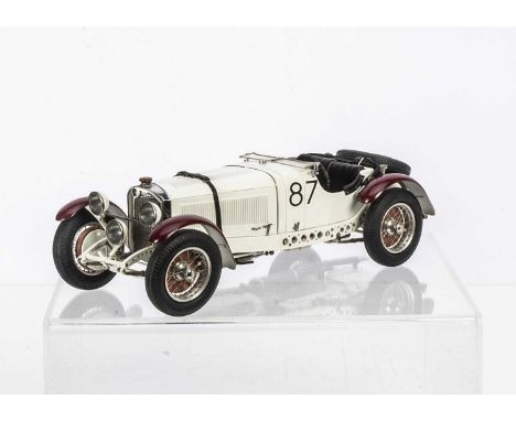 A CMC 1:18 Mercedes-Benz SSKL Mille Miglia 1931, M-055, in original box with swing tag, G-VG, tool box on offside with lid re