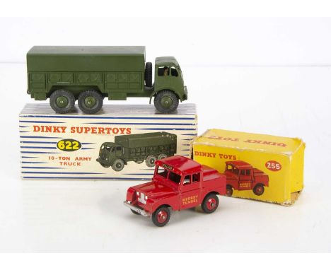 A Dinky Supertoys 622 10-Ton Army Truck, military green body and hubs, tin tilt, driver, in original box, E, box G-VG, with 2