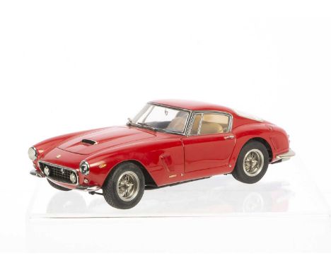 A CMC 1:18 Ferrari 250 GT Berlinetta Passo Corto (SWB) 1961, M-046, in original box with certificate, instructions, cloth and