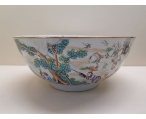 An 18th century Chinese Qianlong period porcelain bowl, 10cm tall, painted with a hunting scene and riders on horseback, 24cm