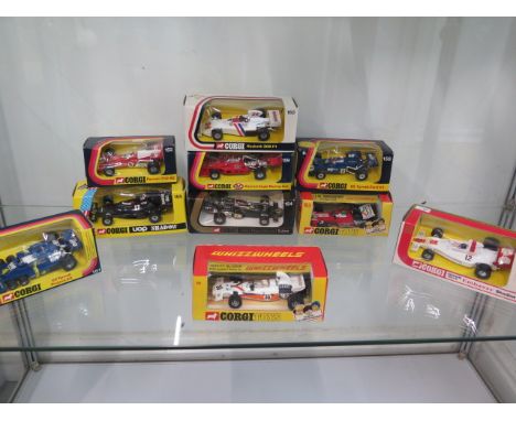 10 Corgi diecast model Formula 1 racing cars, Yardley McLaren M19AF1, Ferrari 312 B2, TS 9B Team Surtees in Italian finish, J