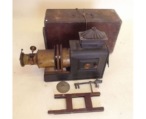 A Victorian carbide magic Helioscopic' Lantern - box a/f