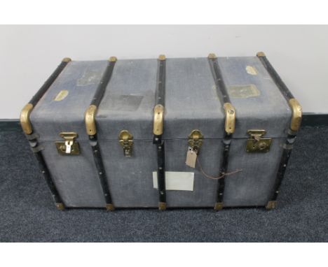 An early 20th century bentwood bound travelling trunk 