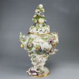 Große Deckelvase als Potpourrivase. Meissen 1850-1924.