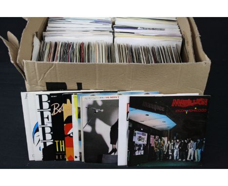 Vinyl - Over 300 7" singles spanning genres and decades in pic sleeves and card sleeves including Manfred Mann, Roger Daltrey