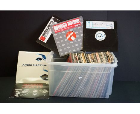 Vinyl - Approx 120 12" singles, most in picture sleeves.  Artists include Usher, PM Dawn, R Kelly, Beverly Knight, Mica Paris