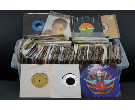 Vinyl - Over 300 Soul, Disco, Funk 7" singles featuring many Motown Records, STAX, Atlantic Soul spanning decades.  Condition