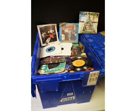 Vinyl - Approx 400 7" singles spanning genres and decades including The Beatles, Rolling Stones, The Who, Iron Maiden, Motorh