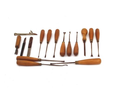 A quantity of wood carver's tools