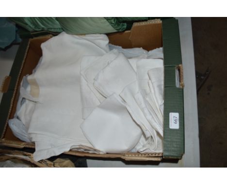 A box of various vintage table linen