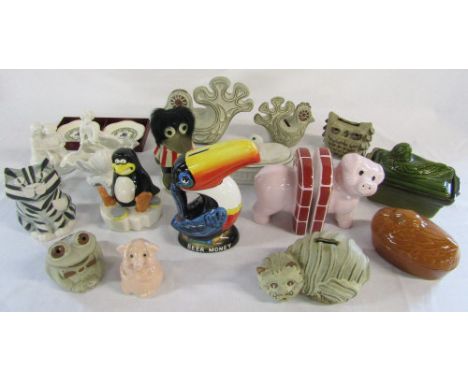 Assorted ceramics inc novelty money boxes, Carlton ware pig bookends etc