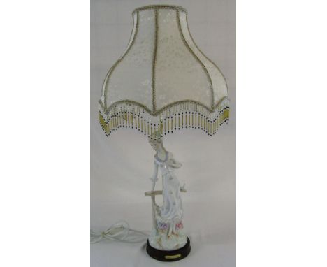 'Elegance Collection' figural lamp H 79 cm