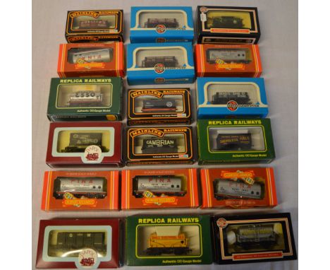 18 boxed model railway wagons including Mainline & Airfix