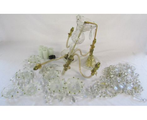 Glass chandelier (af)
