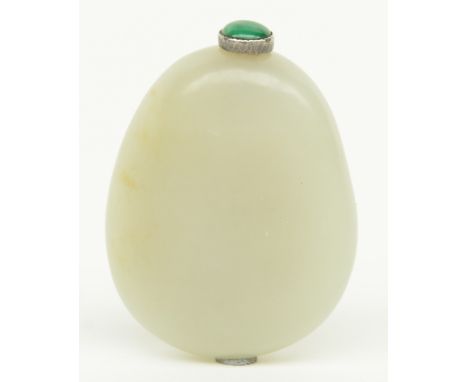 A 19thC Chinese celadon jade snuff bottle, H 5,5 - W 4 cm