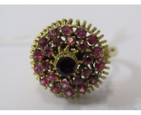 9ct YELLOW GOLD RUBY CLUSTER RING, unusual Mughal design, size T, approx 8.4 grams in weight 