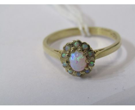 9ct YELLOW GOLD OPAL CLUSTER RING, size Q 