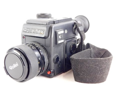 A Rolleiflex SL2000F SLR camera, with Rollei Distagon f2.8 35 mm lens. Upon initial inspection camera sold as seen, no extra 