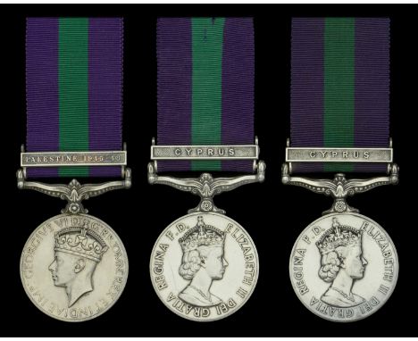General Service 1918-62, 1 clasp (3), Palestine 1945-48 (14129241 Sjt. K. W. Wright. R. Sigs.); Cyprus (2) (23553429 Sigmn. B