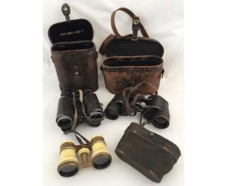 2 sets of vintage cased binoculars including Carl Zeiss together with a pair of cased opera glasses. Lot comprising ; Carl Ze