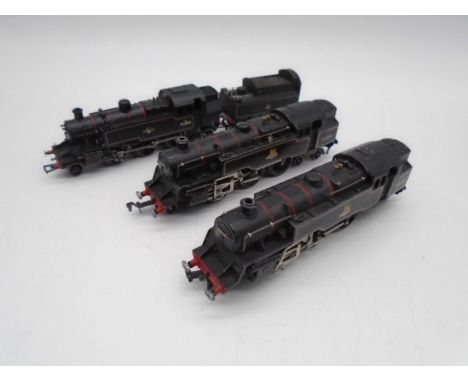 A collection of three unboxed OO gauge steam locomotives including a Bachmann (No 41304) and two Hornby Dublo's (both No 8005