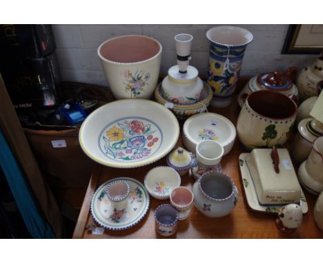 A COLLECTION OF TRADITIONAL PAINTED POOLE POTTERY