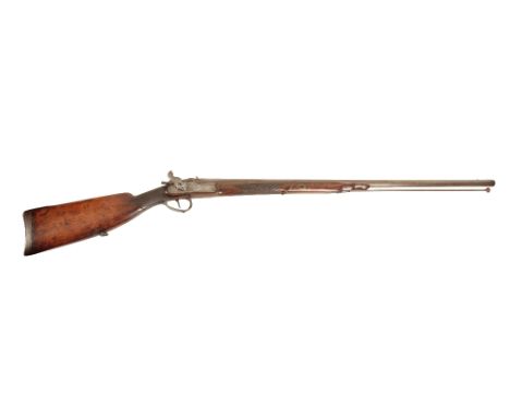 A CONTINENTAL SINGLE BARREL SPORTING PERCUSSION GUN, 19th century, with walnut stock and steel ramrod, with engraved steel tr