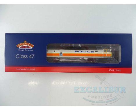 A BACHMANN OO gauge 31-650QDC Class 47 diesel locomotive in Police livery numbered 47829, DCC fitted - VG/E in VG box