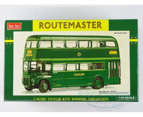 A SUNSTAR 1:24 scale 2904 Routemaster bus 'RMC1453 - 453 CLT: The Original Green Line Routemaster Coach', as new, still facto