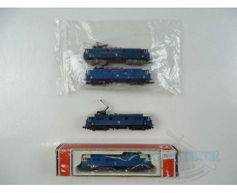 A group of LIMA / WRENN N gauge class AL1 electric locomotives in electric blue, one boxed, some a/f - F/G in F/G box where b