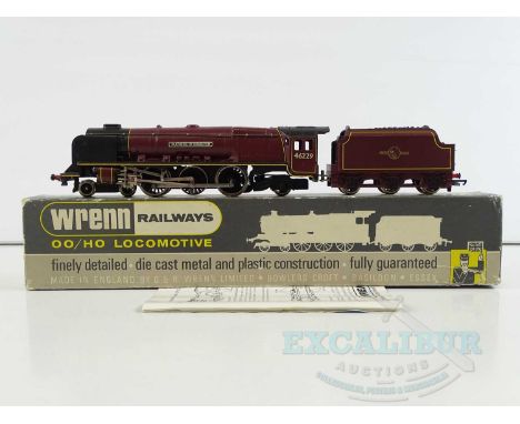 A WRENN W2264 OO gauge Duchess Class steam loco in BR maroon livery 'Duchess of Hamilton - VG in F/G box