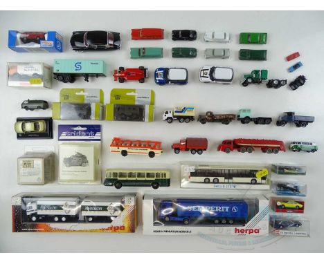 A quantity of mostly HO scale vehicles by HERPA, WIKING and others - G/VG in G boxes where boxed (c.40)