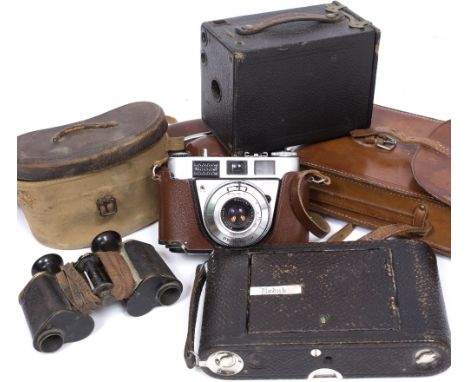 A PAIR OF EARLY 20TH CENTURY CARL ZEISS JENA D.R.P FELDS THECHER BINOCULARS 13cm wide with a fitted case together with a Koda