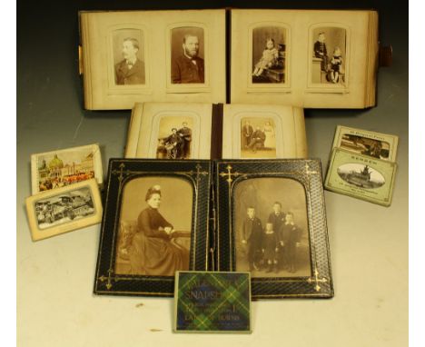 Social History - a late 19th and early 20th century Scottish Tartan ware photograph album, containing portrait images of Fami