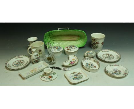 Ceramics - Royal Crown Derby Posies pattern crescent shaped trinket dish; a similar butter knife; a quantity of Wedgwood Kuta