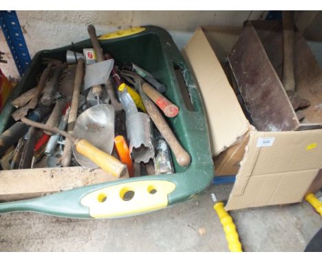 A GREEN TRAY OF HAND TOOLS, AND BOX ETC