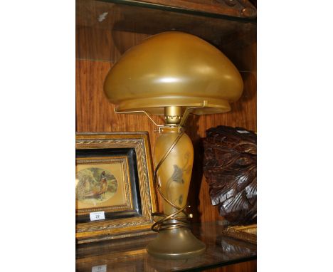 A VINTAGE GLASS TABLE LAMP WITH SHADE 