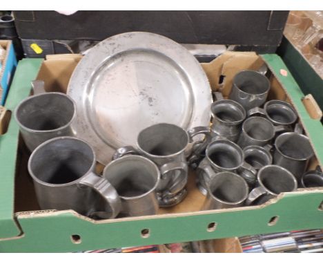 A TRAY OF PEWTER TANKARDS, PLATES AND MEASURES OF ASSORTED STYLES AND PERIODS SOME WITH TOUCHMARKS 